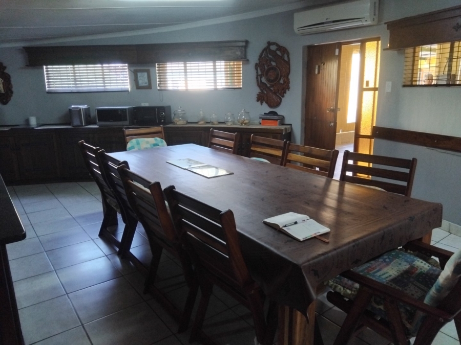 Commercial Property for Sale in Agricultural Holding 400 North West